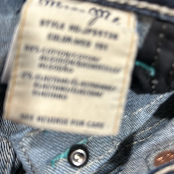 Miss Me Jeans - Picture 3 of 3